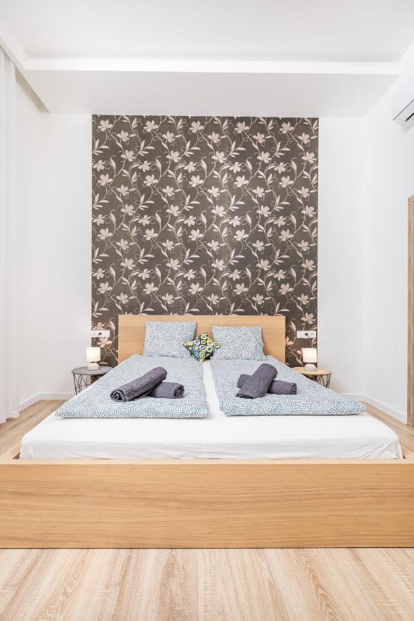 Kmety Deluxe Home With Sauna 布达佩斯 外观 照片